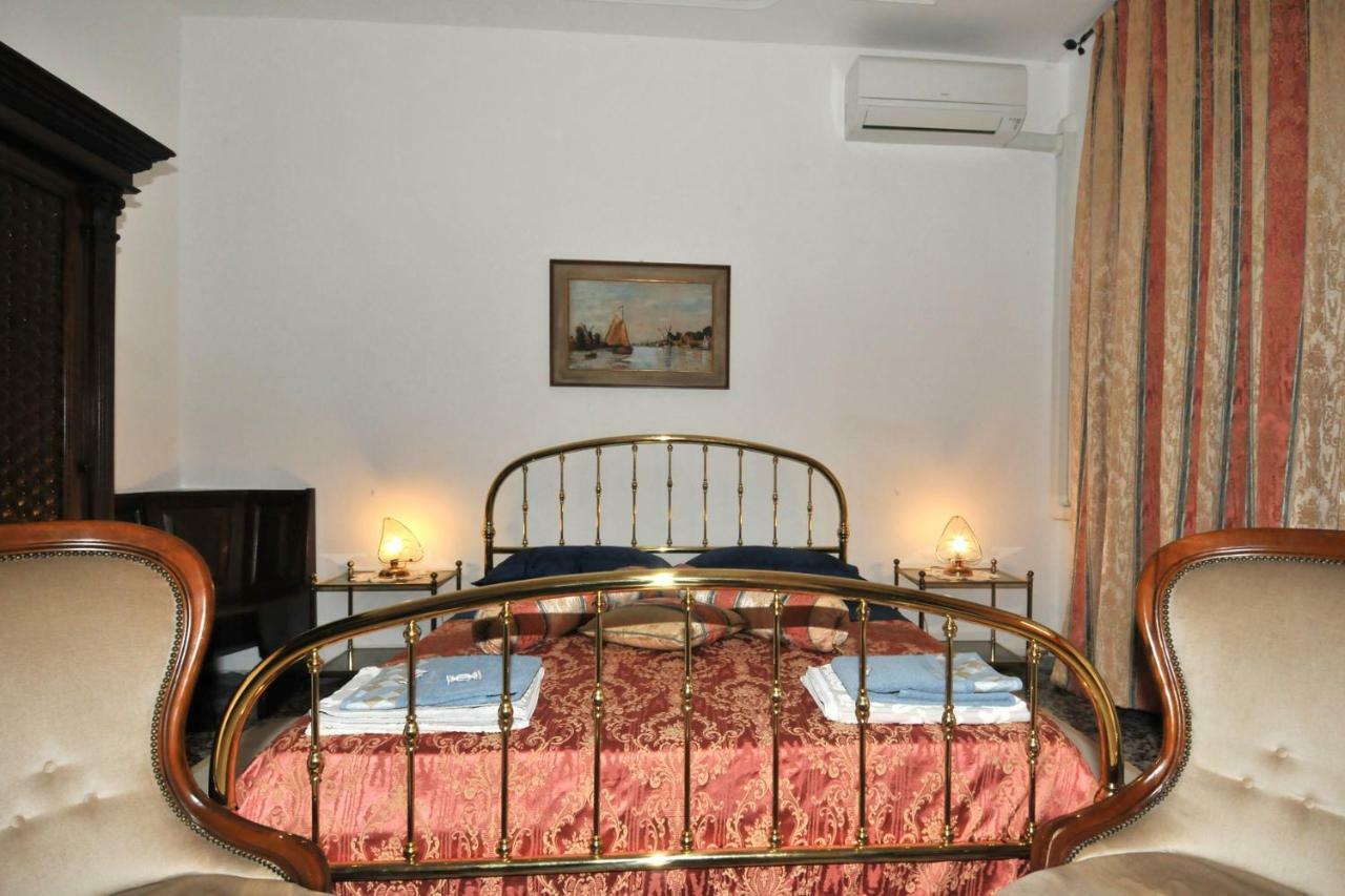 Hotel Locazione Turistica Poker d'assi Verona Esterno foto